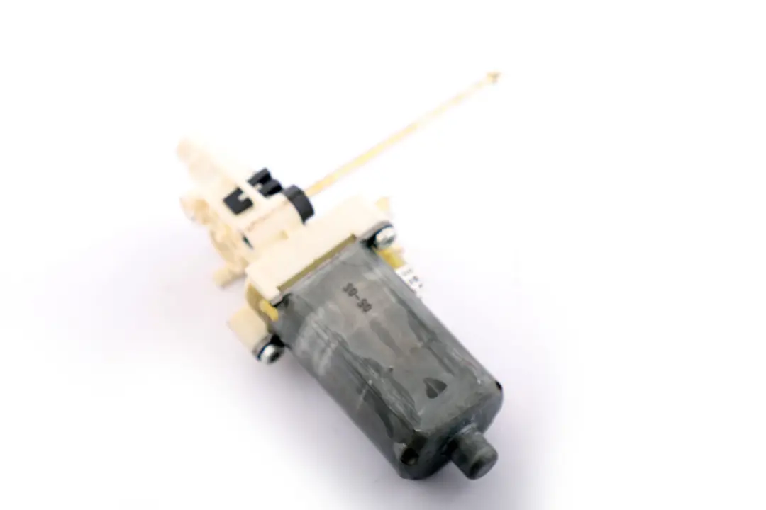  Regolazione Poggiatesta BMW E46 E64 Attuatore Sedile Anteriore Destro - SKU 8267406 - Numero di parte 8267408