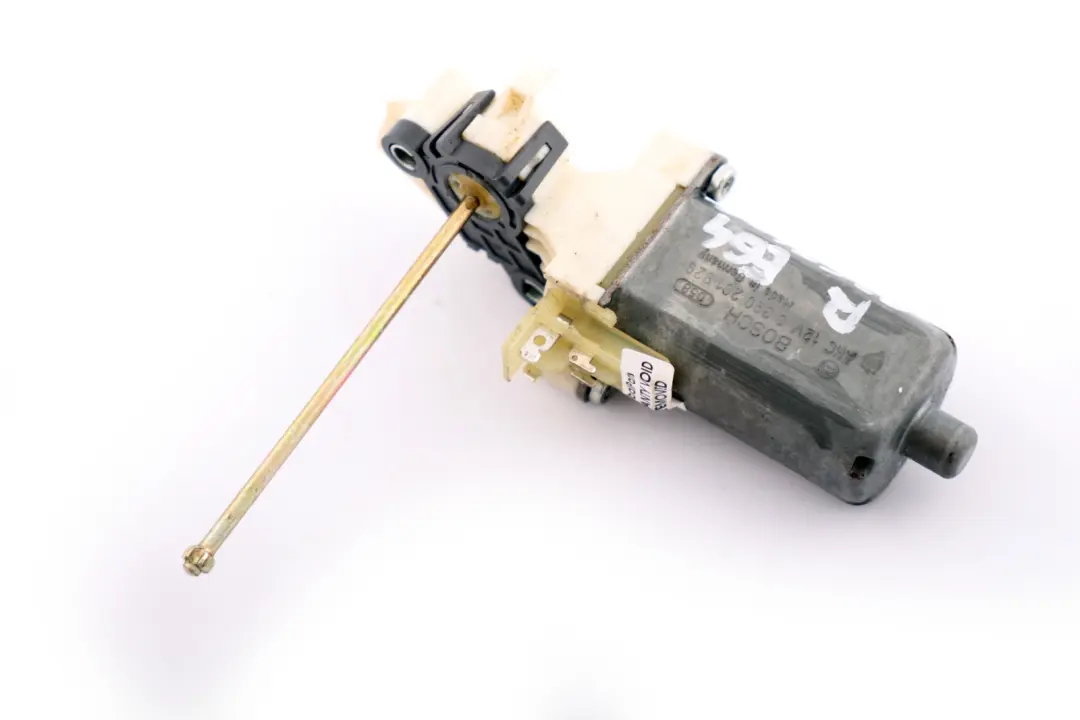 Headrest Adjustment BMW E46 E64 Front Right O/S Seat Actuator to with Part number 8267408 Headrest Adjustment BMW E46 E64 Front Right O/S Seat Actuator - SKU 8267406 - Part number 8267408