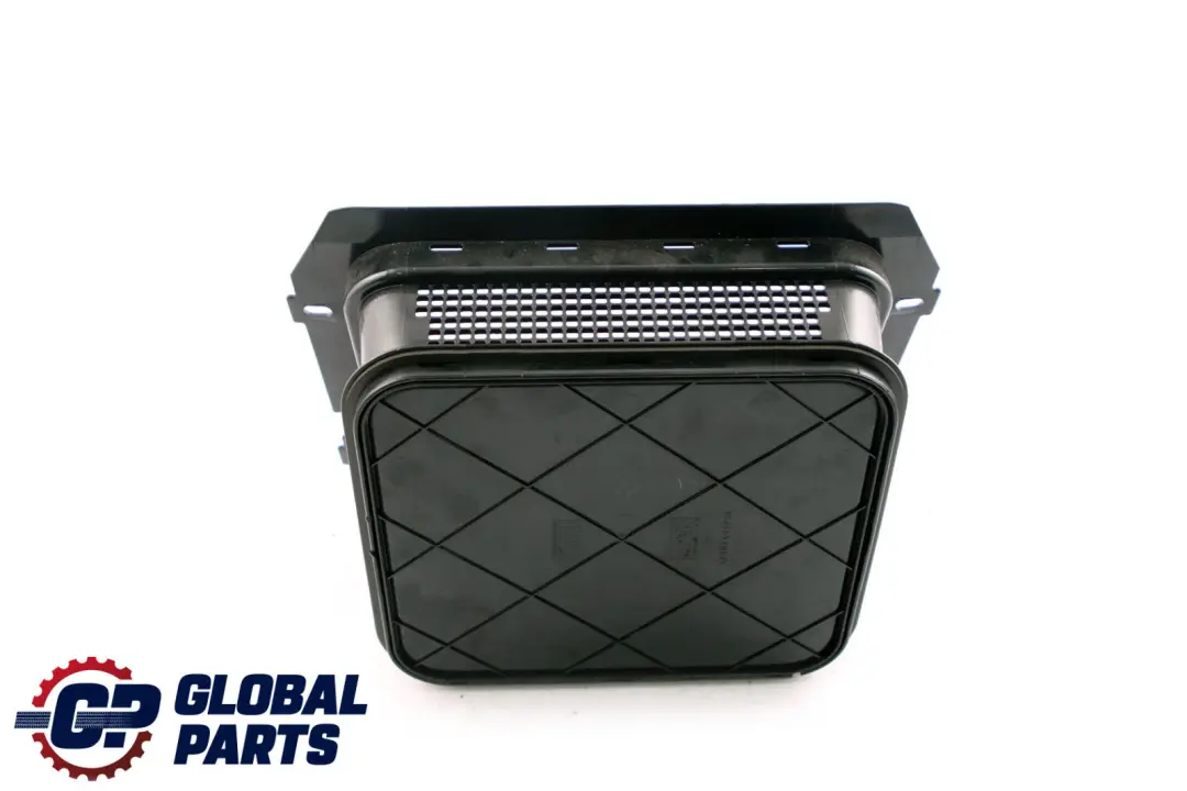 BMW E46 Subwoofer Cassette Altavoz Caja Compartimiento - SKU 8268954 - Número de pieza 8268954