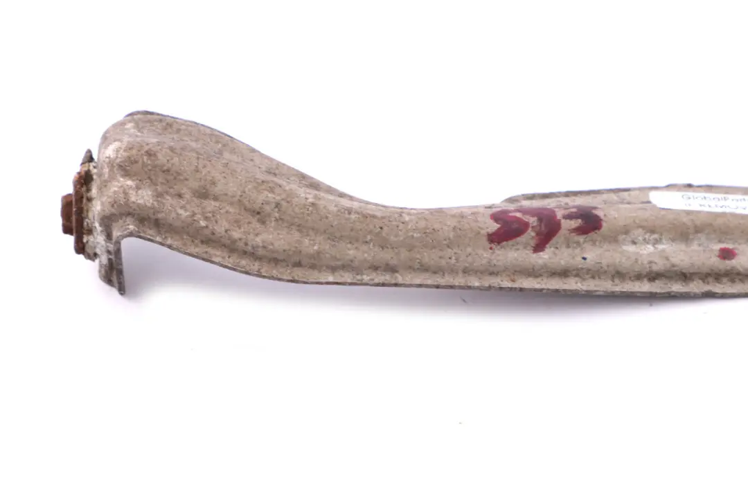 Lamina De Proteccion T?rmica del Soporte Derecho para BMW E65 E66 E67 con número de pieza 8269816 BMW E65 E66 E67 Lamina De Proteccion T?rmica del Soporte Derecho - SKU 8269816 - Número de pieza 8269816