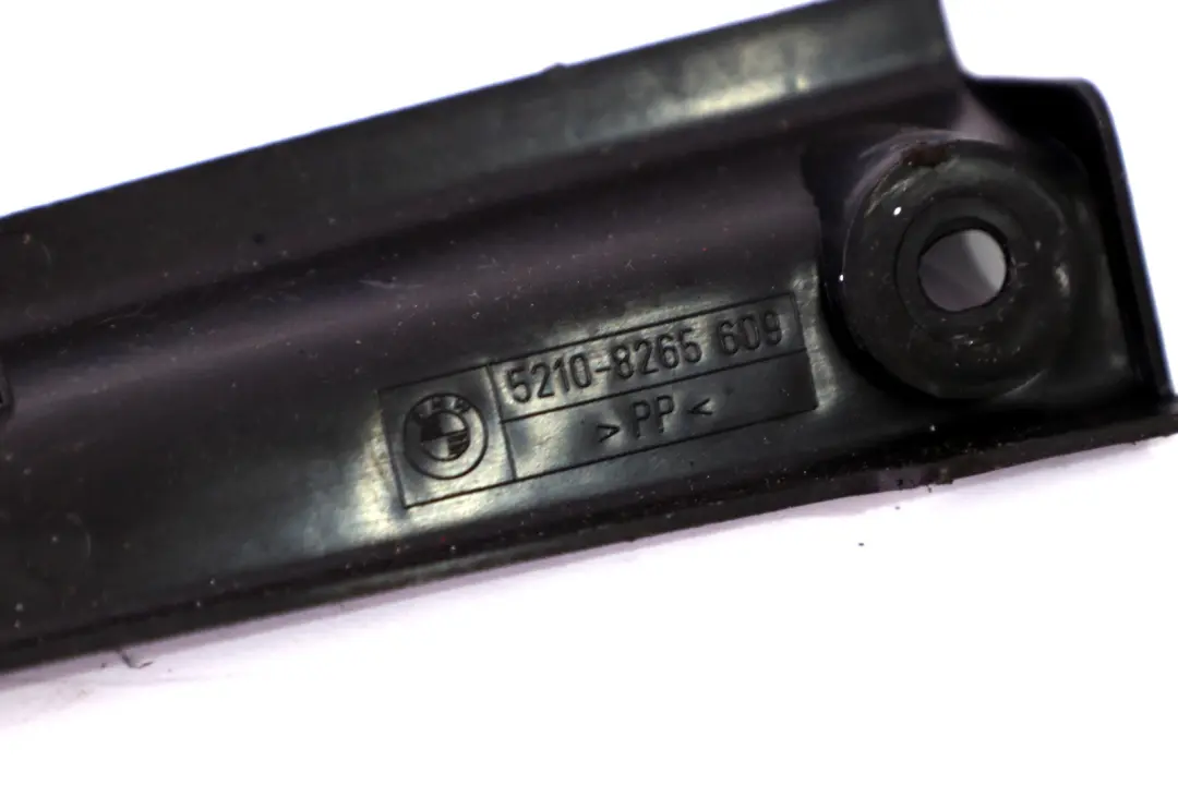 Covering Seat Rail Black Front Left N/S 8265609 to BMW 3 6 Series E46 E64 with Part number 8270023 BMW 3 6 Series E46 E64 Covering Seat Rail Black Front Left N/S 8265609 - SKU 8270023 - Part number 8270023