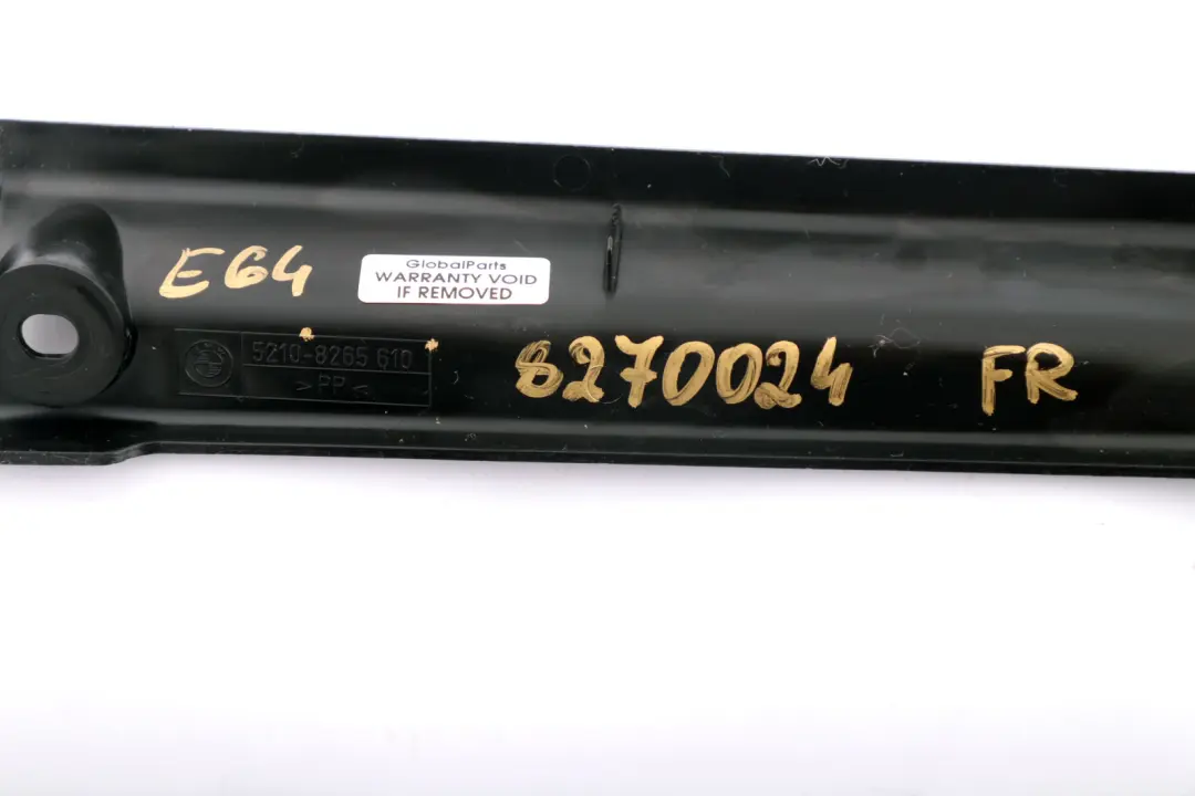 Reihe E46 E64 Blende Sitzschiene schwarz vorne rechts 5210 für BMW 3 6 mit Teilenummer 8270024 BMW 3 6 Reihe E46 E64 Blende Sitzschiene schwarz vorne rechts 5210 - SKU 8270024 - Teilenummer 8270024