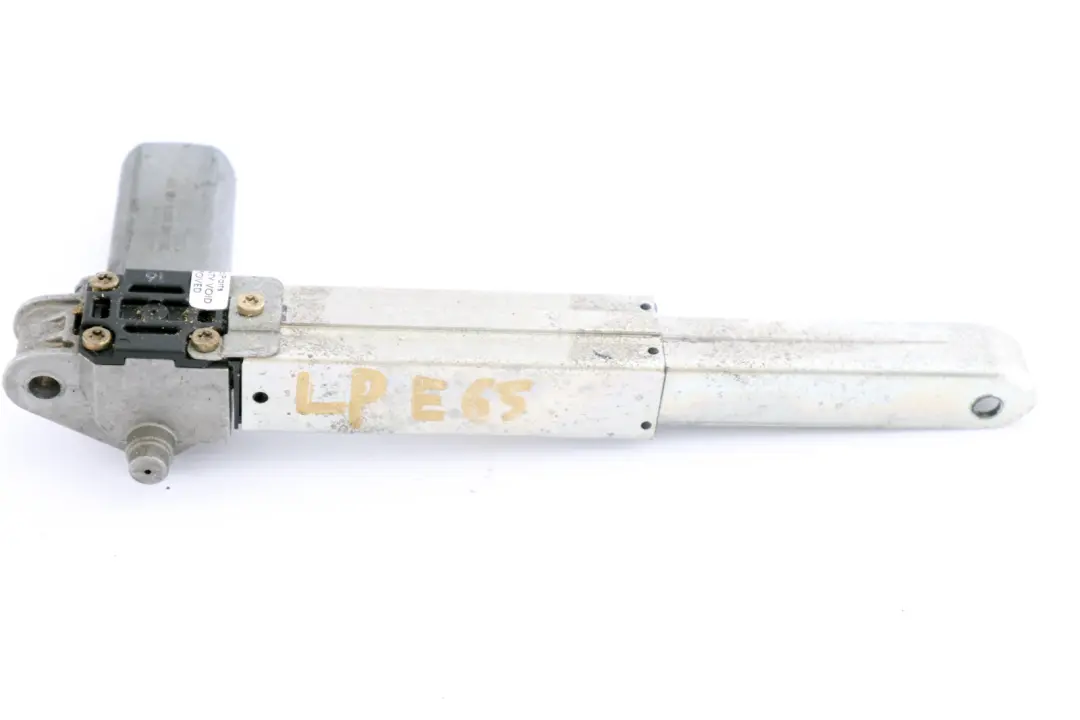 BMW E60 E65 Front Left N/S Passenger Seat Height Adjustment Drive - SKU 8301272 - Part number 8301272