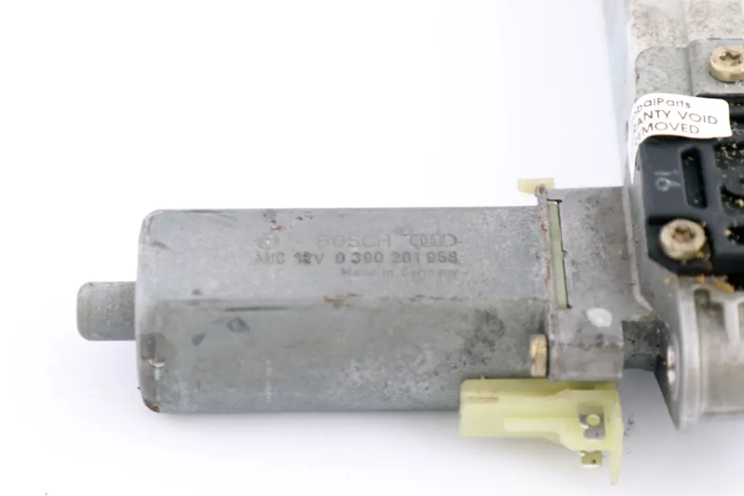 BMW E60 E65 Front Left N/S Passenger Seat Height Adjustment Drive - SKU 8301272 - Part number 8301272
