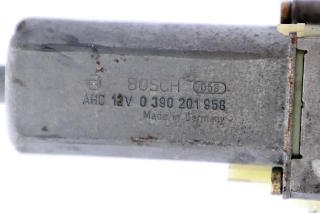 BMW E60 E65 Front Left N/S Passenger Seat Height Adjustment Drive - SKU 8301272 - Part number 8301272