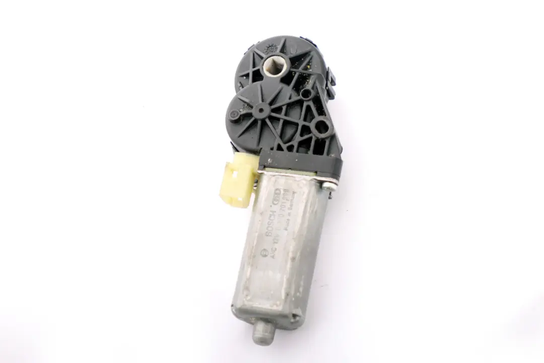 Sedile Posteriore Einstellantrieb per BMW X5 X6 E60 E65 E70 con numero di parte 8316670 BMW X5 X6 E60 E65 E70 Sedile Posteriore Einstellantrieb - SKU 8316670 - Numero di parte 8316670