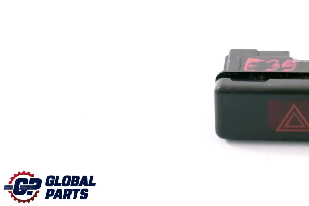 Bouton d'interrupteur système d'alerte danger Lumière d'urgence pour BMW E39 à propos du numéro de pièce 8350947 BMW E39 Bouton d'interrupteur système d'alerte danger Lumière d'urgence - SKU 8350947 - Numéro de pièce 8350947