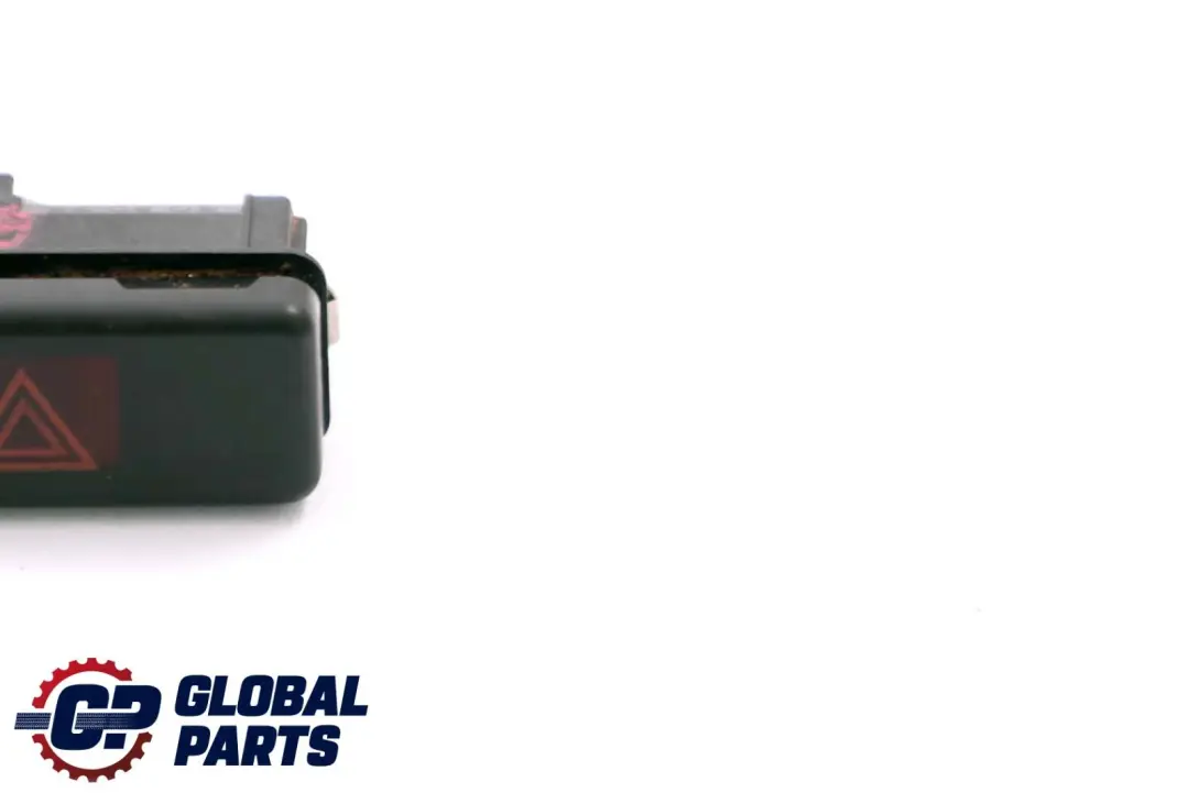 Sistema avviso pericolo Pulsante interruttore luce emergenza per BMW E39 con numero di parte 8350947 BMW E39 Sistema avviso pericolo Pulsante interruttore luce emergenza - SKU 8350947 - Numero di parte 8350947