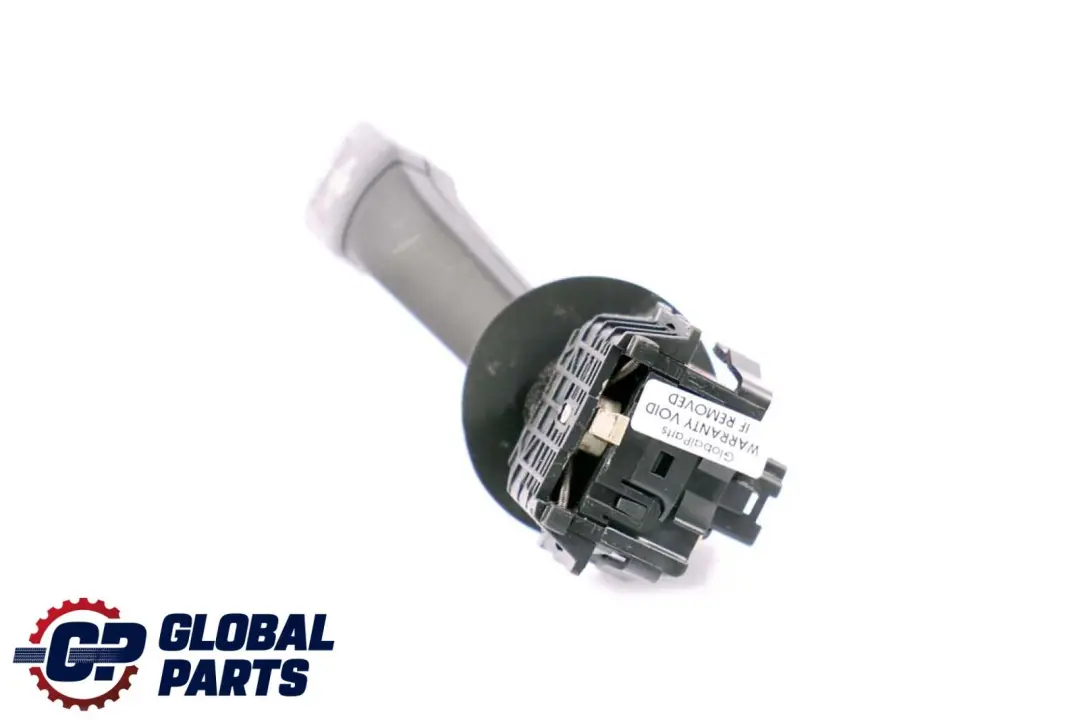 Stalk Switch Indicatore di direzione per BMW E39 E38 con numero di parte 8352172 BMW E39 E38 Stalk Switch Indicatore di direzione - SKU 8352172 - Numero di parte 8352172