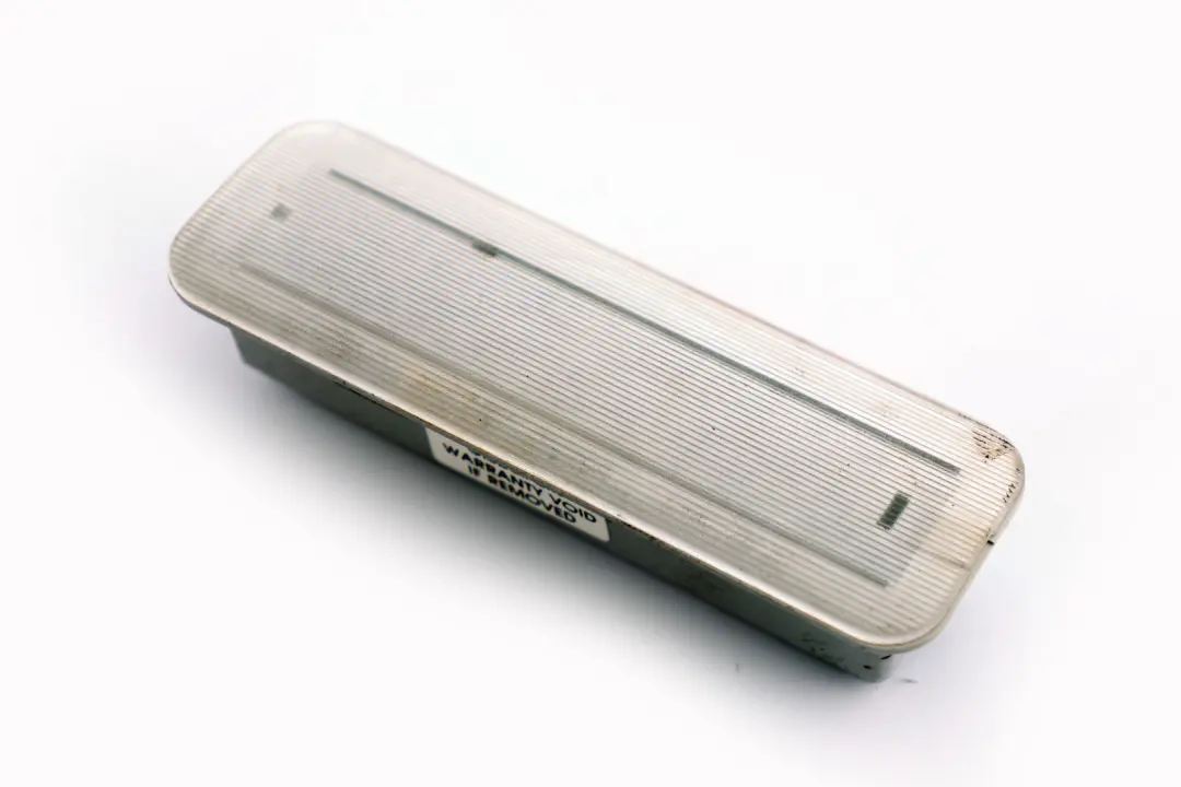 Puerta Trasera Izquierda Derecha Luz De Entrada N/ para BMW E53 E65 con número de pieza 8352286 BMW E53 E65 Puerta Trasera Izquierda Derecha Luz De Entrada N/ - SKU 8352286 - Número de pieza 8352286