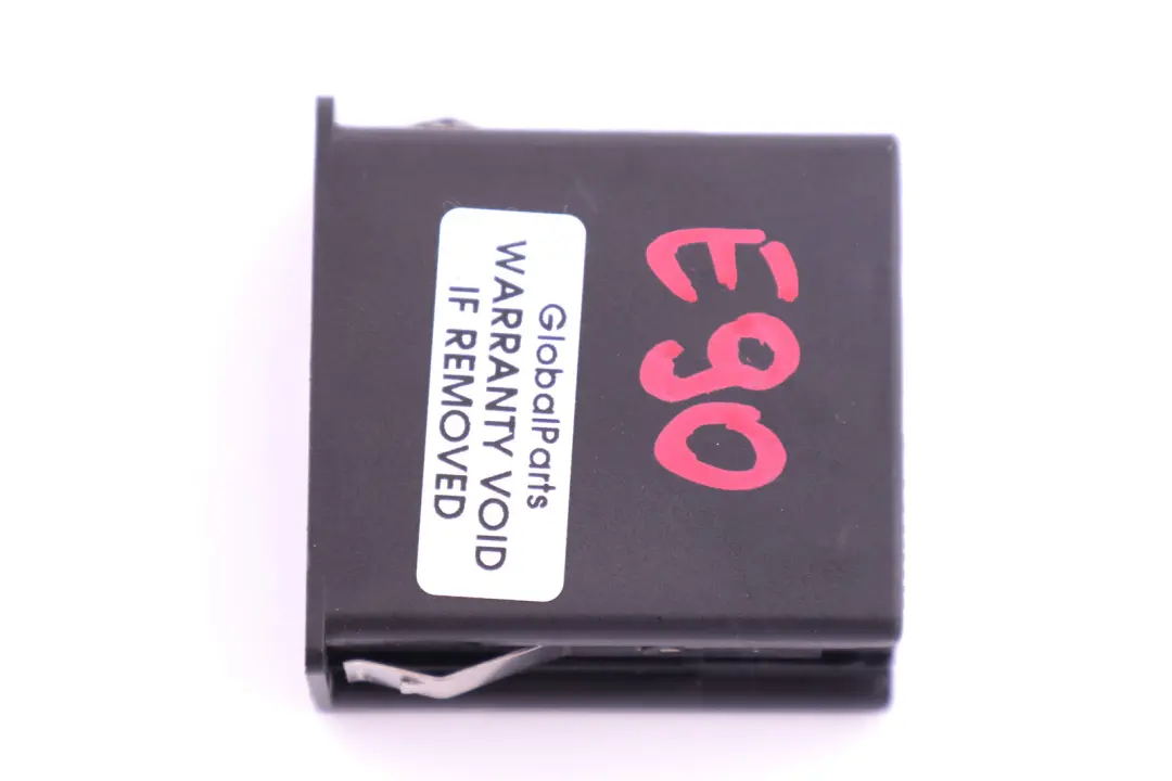 X5E46 E60 E83 E90 E91 Handschuhfach Taschenlampe Ladegerät Socke für BMW X3 mit Teilenummer 8352336 BMW X3 X5E46 E60 E83 E90 E91 Handschuhfach Taschenlampe Ladegerät Socke - SKU 8352336 - Teilenummer 8352336