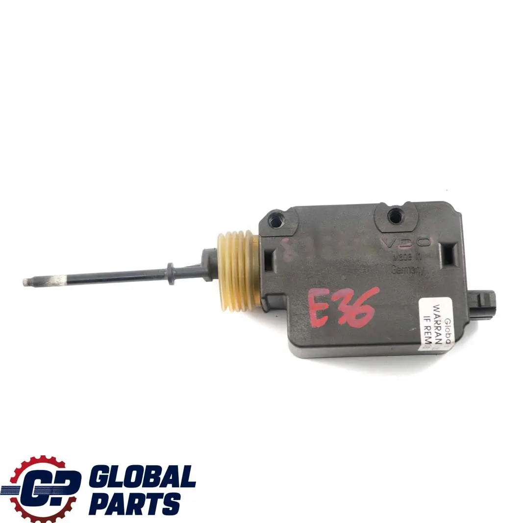 BMW E36 Actuador De bloqueo De La tapa del deposito De combustible - SKU 8353013 - Número de pieza 8353013
