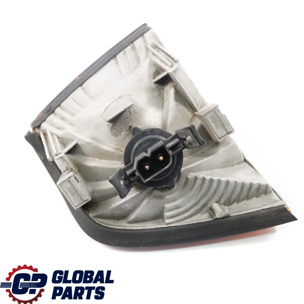 Compatto Anteriore Sinistro Indicatore Direzione per BMW E36 Berlina Touring con numero di parte 8353277 BMW E36 Berlina Touring Compatto Anteriore Sinistro Indicatore Direzione - SKU 8353277 - Numero di parte 8353277