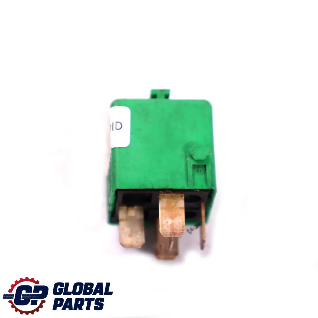 BMW 3 7 E36 E38 Relais Doppelschliesser - SKU 8353447 - Numéro de pièce 8353447