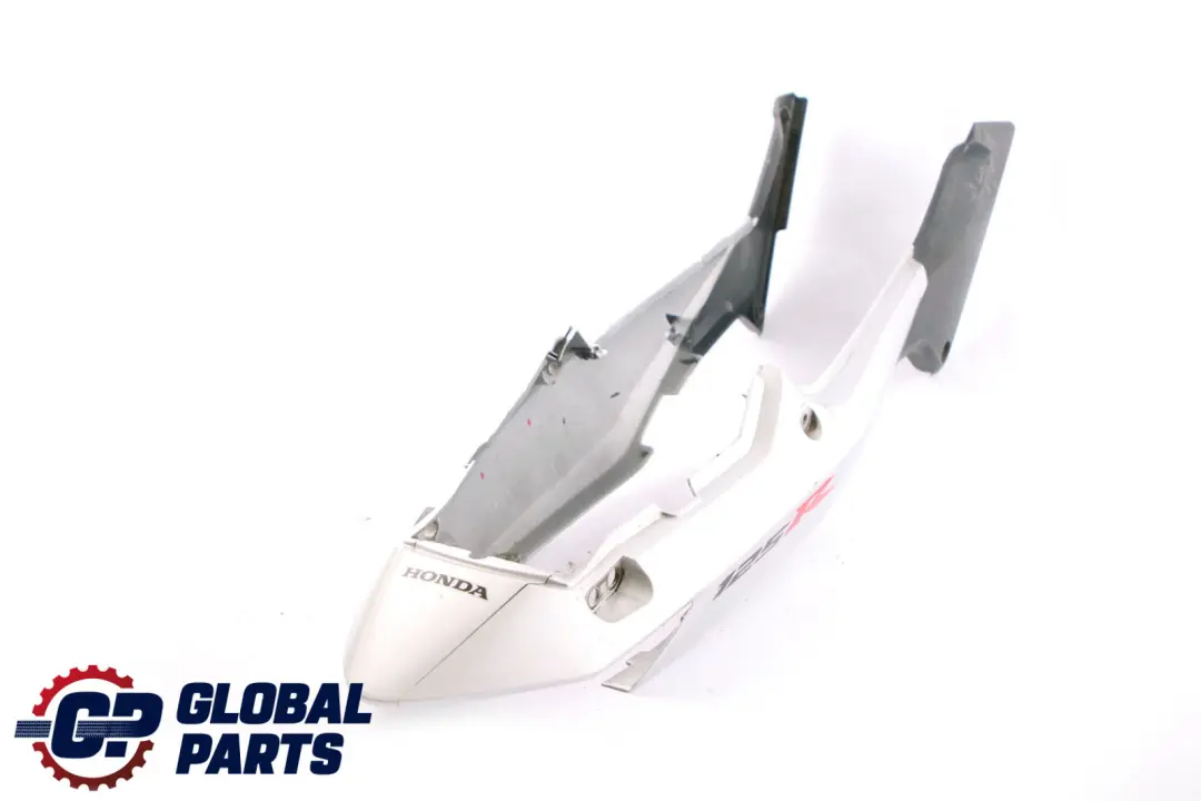 CBR 125 Left Right Side Trim Fairing Cowl Panel Cover Set to Honda with Part number 83540-KPPA-9010 Honda CBR 125 Left Right Side Trim Fairing Cowl Panel Cover Set - SKU 83540-KPPA-9010 - Part number 83540-KPPA-9010