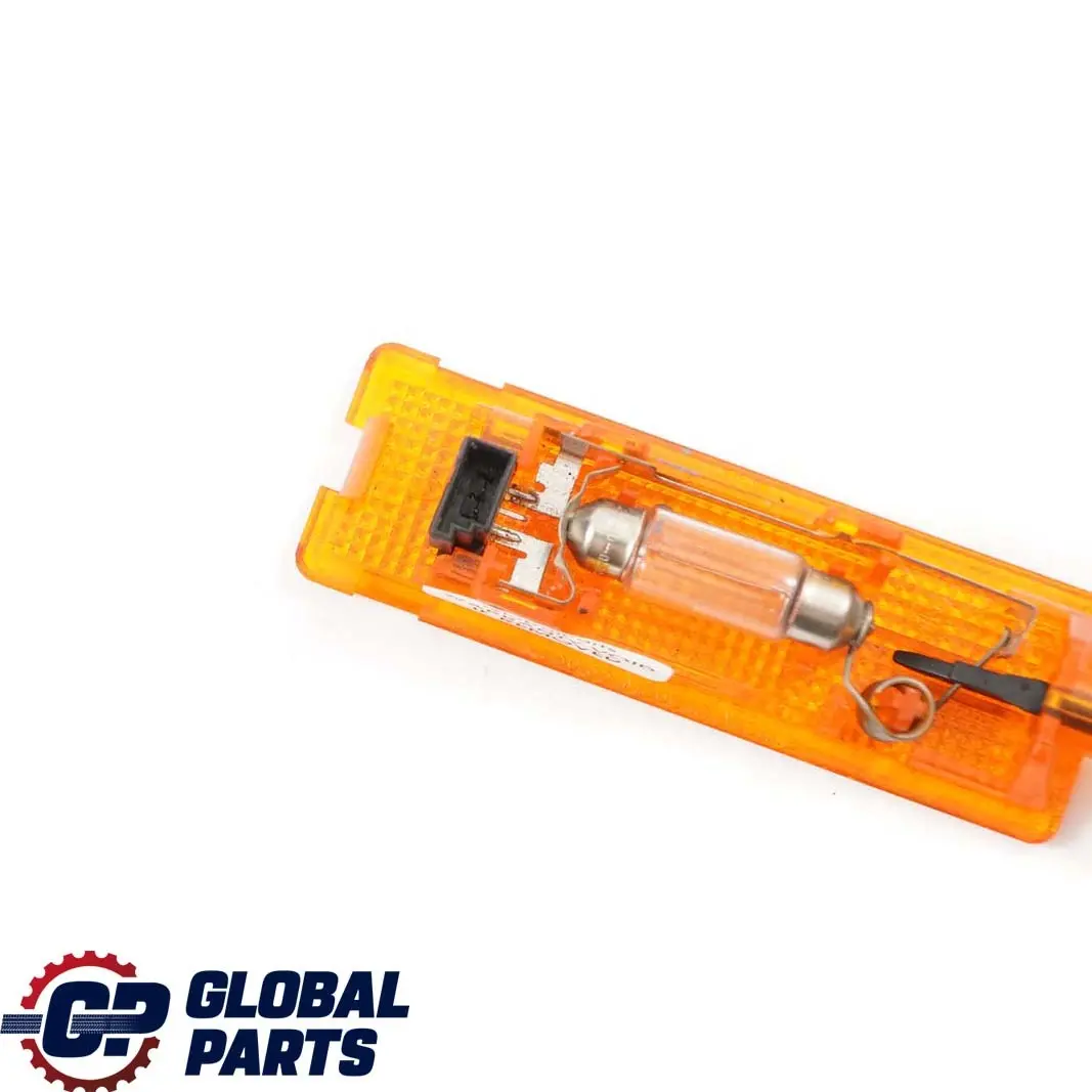 Handschuhkastenleuchte mit Schalter für BMW 3 er E36 mit Teilenummer 8360027 BMW 3 er E36 Handschuhkastenleuchte mit Schalter - SKU 8360027 - Teilenummer 8360027