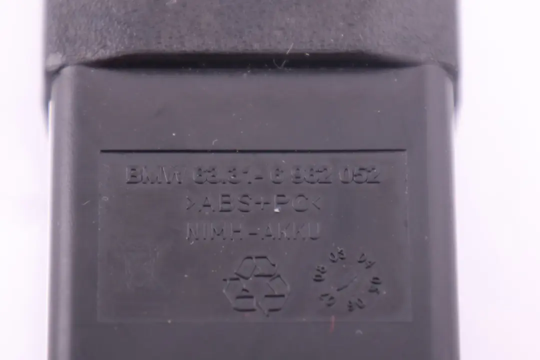 Lampada Portaoggetti Torcia 6962052 per BMW E46 E90 E60 E67 X3 E83 X5 E53 Elettrica con numero di parte 8360066 BMW E46 E90 E60 E67 X3 E83 X5 E53 Elettrica Lampada Portaoggetti Torcia 6962052 - SKU 8360066 - Numero di parte 8360066