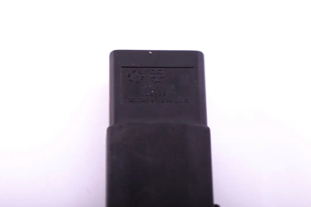 BMW E46 E90 E60 E67 X3 E83 X5 E53 Lampe Poche Lampe Boîte À Gants Torche 6962052 - SKU 8360066 - Numéro de pièce 8360066
