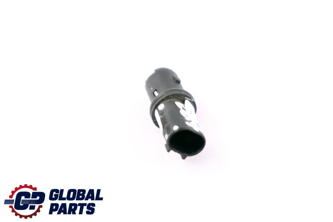 Socket Lampada per BMW 7 E87 E65 Mini R50 R55 R56 con numero di parte 8360205 BMW 7 E87 E65 Mini R50 R55 R56 Socket Lampada - SKU 8360205 - Numero di parte 8360205