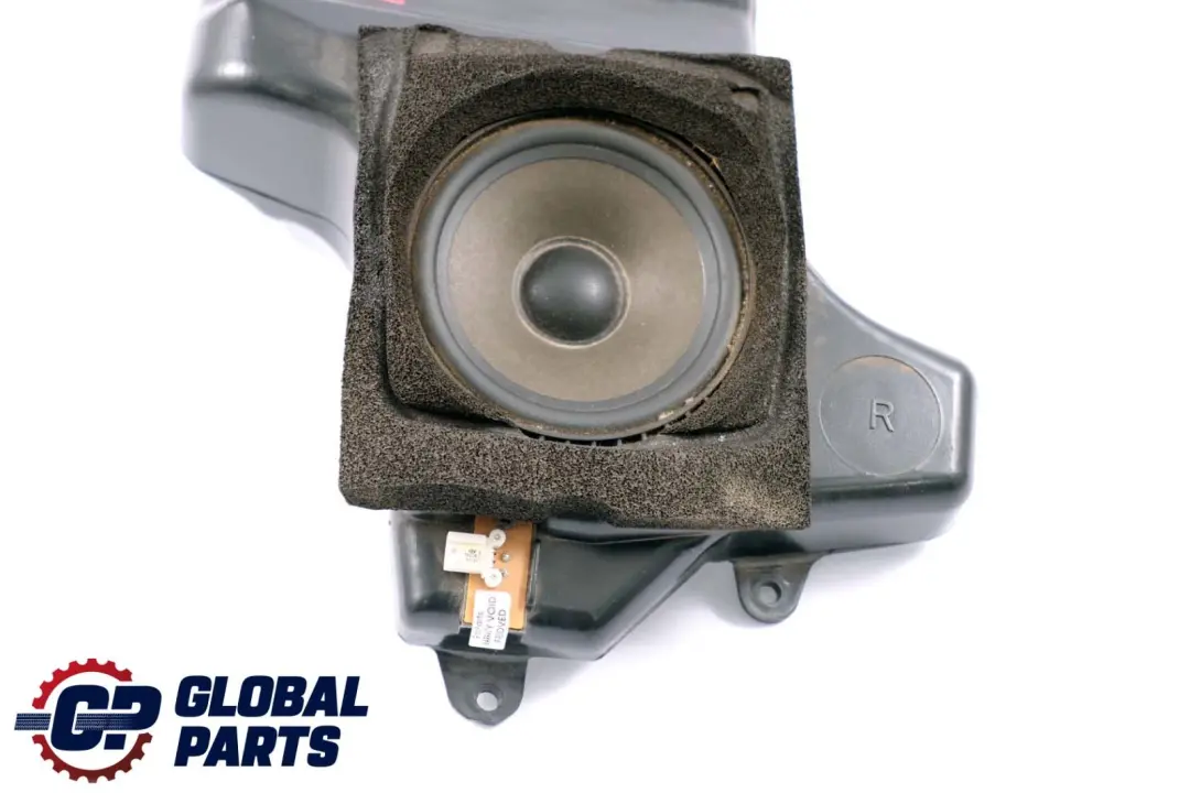 Lautsprecher Hinten Rechts Stereo System für BMW 5 er E39 mit Teilenummer 8360778 BMW 5 er E39 Lautsprecher Hinten Rechts Stereo System - SKU 8360778 - Teilenummer 8360778