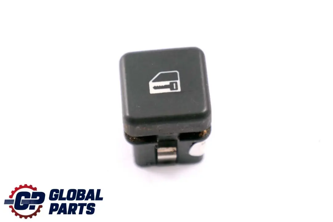 BMW E38 E39 Bouton interrupteur verrouillage central - SKU 8360828 - Numéro de pièce 8360828