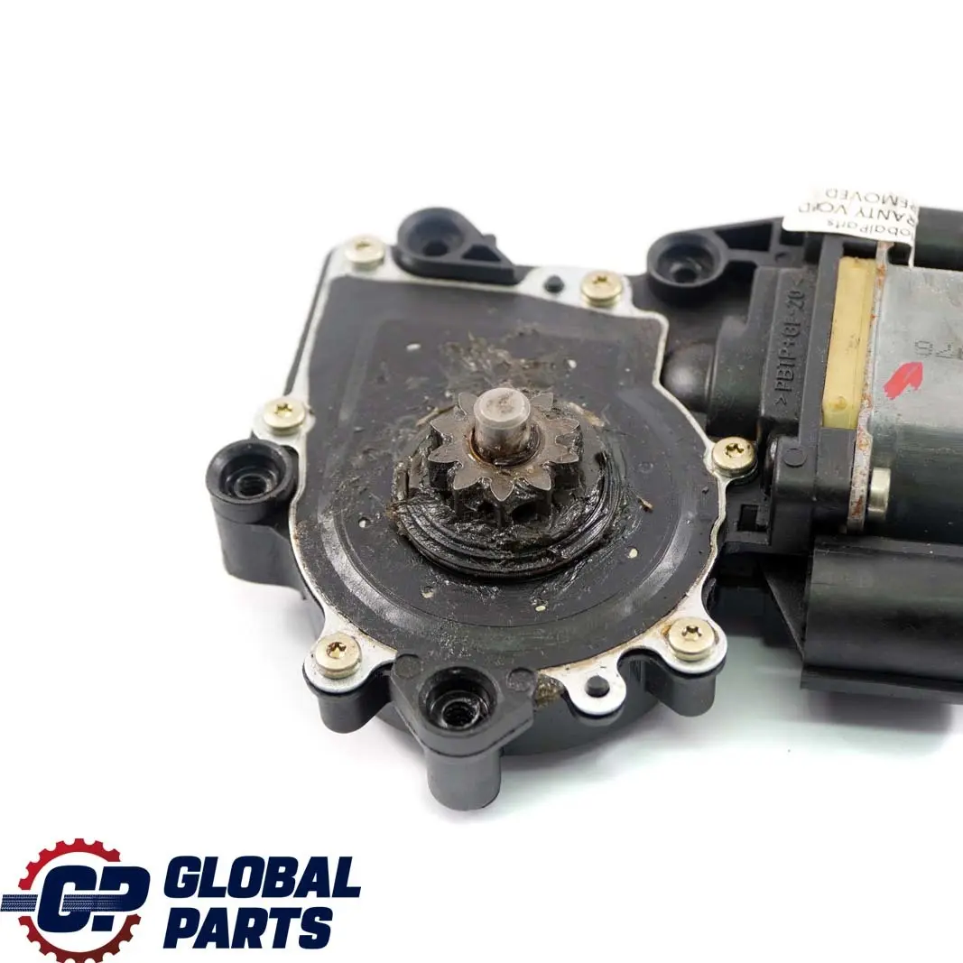 Antrieb Fensterheber Motor Vorne Rechts Fensterhebermotor für BMW 3 E36 mit Teilenummer 8360978 BMW 3 E36 Antrieb Fensterheber Motor Vorne Rechts Fensterhebermotor - SKU 8360978 - Teilenummer 8360978