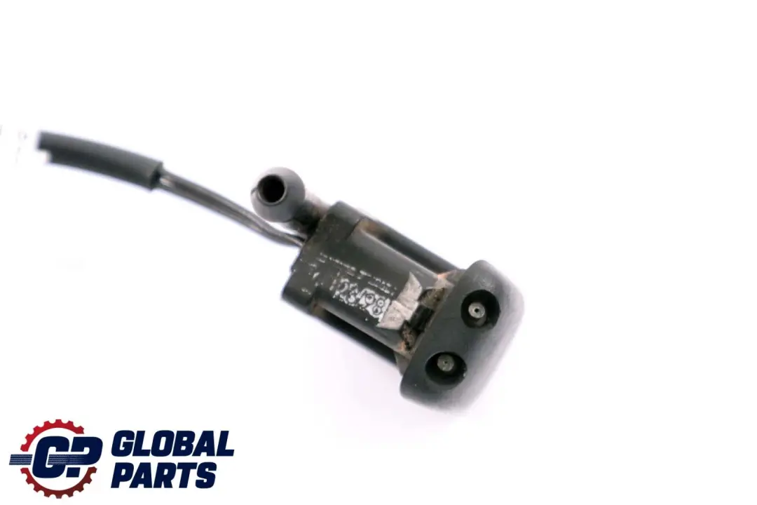 Spritzdüse Heizbar 6166 für BMW 5 er E39 mit Teilenummer 8361042 BMW 5 er E39 Spritzdüse Heizbar 6166 - SKU 8361042 - Teilenummer 8361042