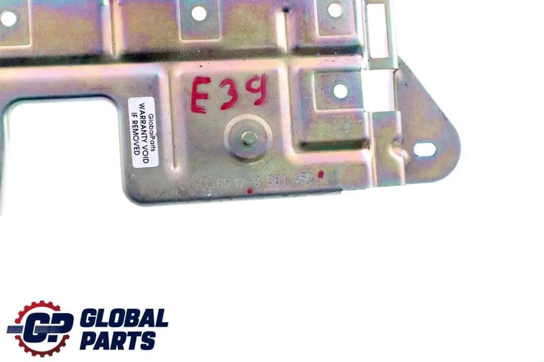 Grundträger Befestigungsteile CD-Wechsler für BMW 5 er E39 mit Teilenummer 8361452 BMW 5 er E39 Grundträger Befestigungsteile CD-Wechsler - SKU 8361452 - Teilenummer 8361452