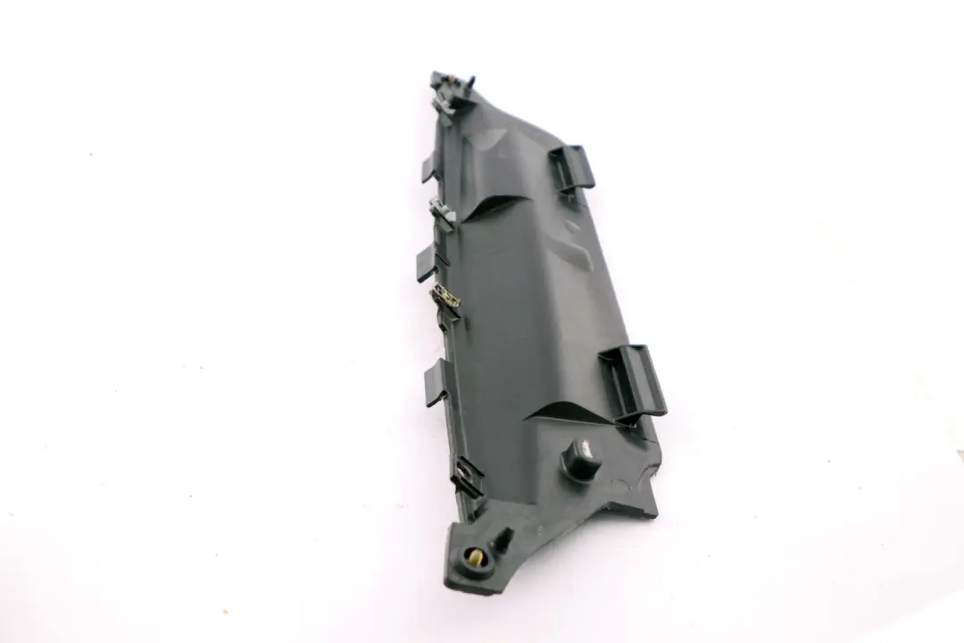 Lower Microfilter Cover Housing Bottom Part 6431 to BMW 3 Series E46 with Part number 8362894 BMW 3 Series E46 Lower Microfilter Cover Housing Bottom Part 6431 - SKU 8362894 - Part number 8362894