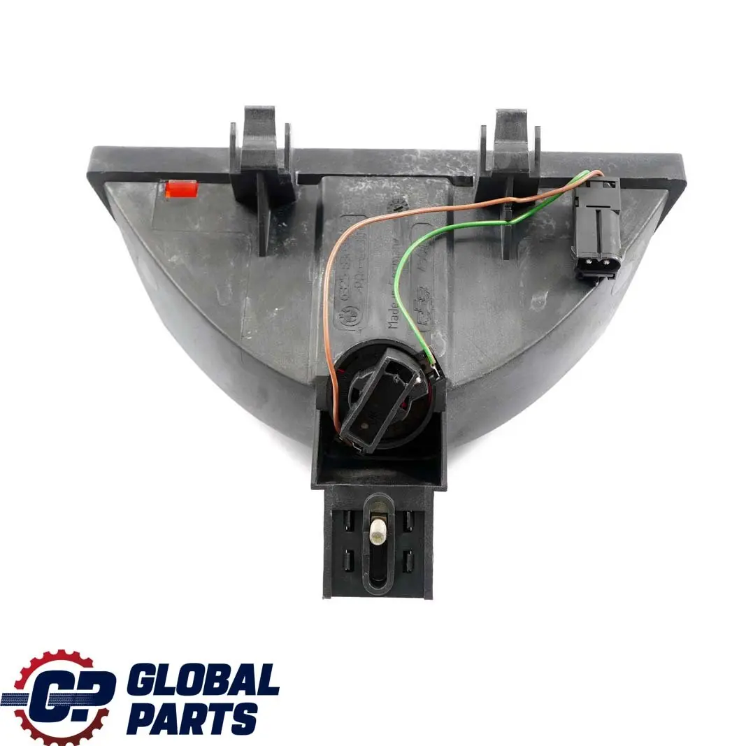 Coupé Berlina Terzo faro stop posteriore Luce freno Rosso per BMW E36 con numero di parte 8363491 BMW E36 Coupé Berlina Terzo faro stop posteriore Luce freno Rosso - SKU 8363491 - Numero di parte 8363491