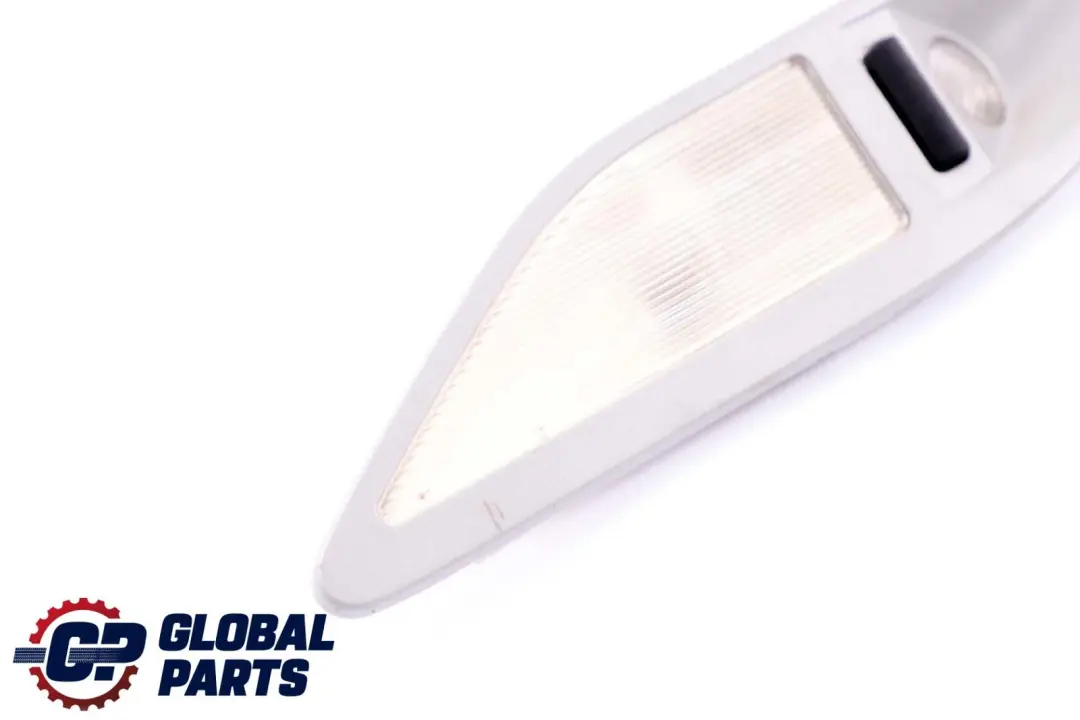 Leseleuchte Hinten Links Grau für BMW 5 er E39 mit Teilenummer 8363611 BMW 5 er E39 Leseleuchte Hinten Links Grau - SKU 8363611 - Teilenummer 8363611