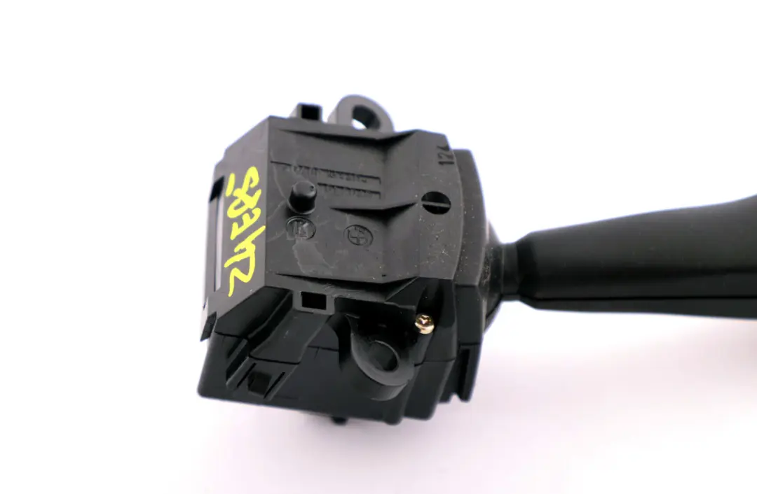 Wiper Stalk Control Arm Switch to BMW 3 5 Z4 Series E39 E46 E85 E86 with Part number 8363664 BMW 3 5 Z4 Series E39 E46 E85 E86 Wiper Stalk Control Arm Switch - SKU 8363664 - Part number 8363664