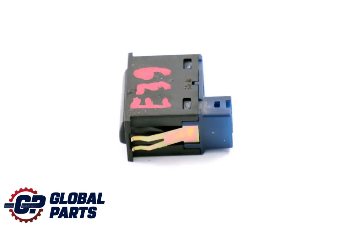 Przełącznik ASC do BMW E38 E39 E46 o numerze 8363694 BMW E38 E39 E46 Przełącznik ASC - SKU 8363694 - Numer Części 8363694