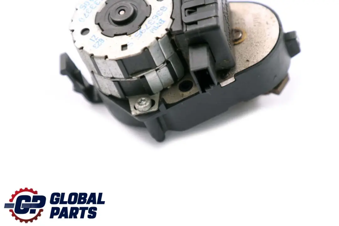 Actuator Air Recycling Flap to BMW 5 Series E39 with Part number 8363795 BMW 5 Series E39 Actuator Air Recycling Flap - SKU 8363795 - Part number 8363795