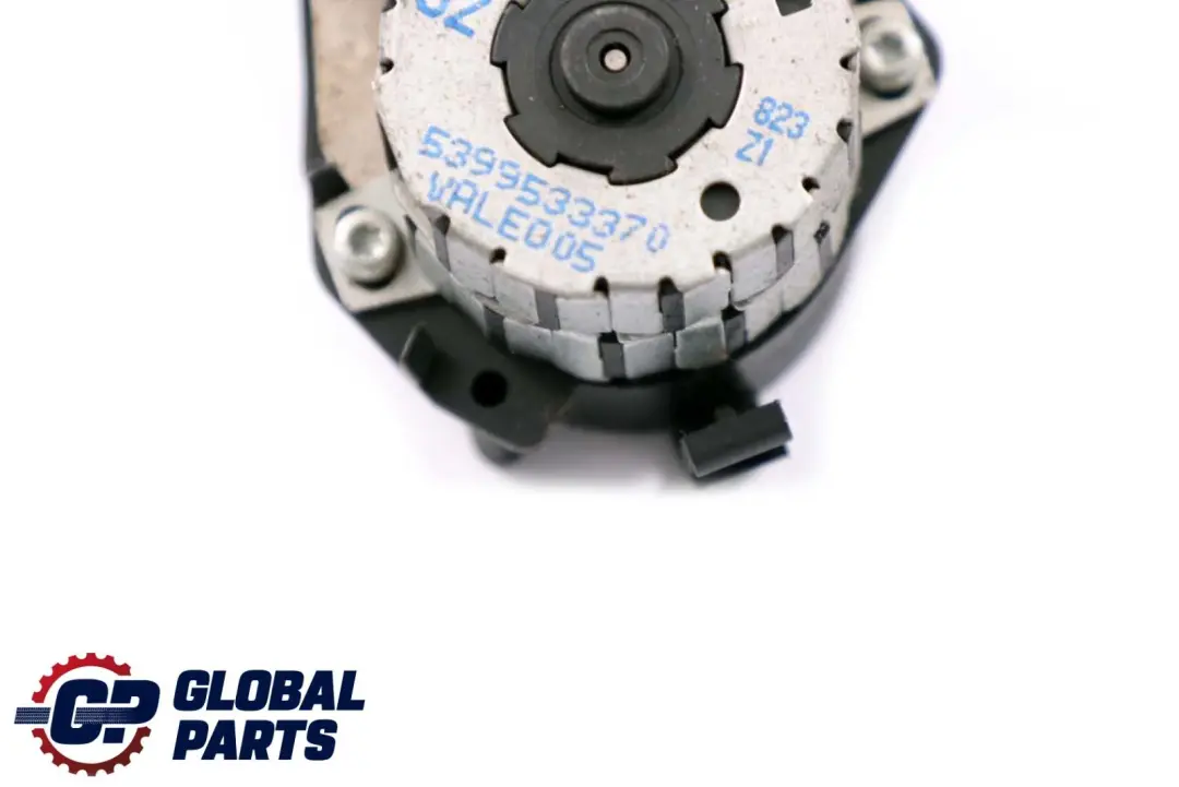 Actuator Air Recycling Flap to BMW 5 Series E39 with Part number 8363795 BMW 5 Series E39 Actuator Air Recycling Flap - SKU 8363795 - Part number 8363795
