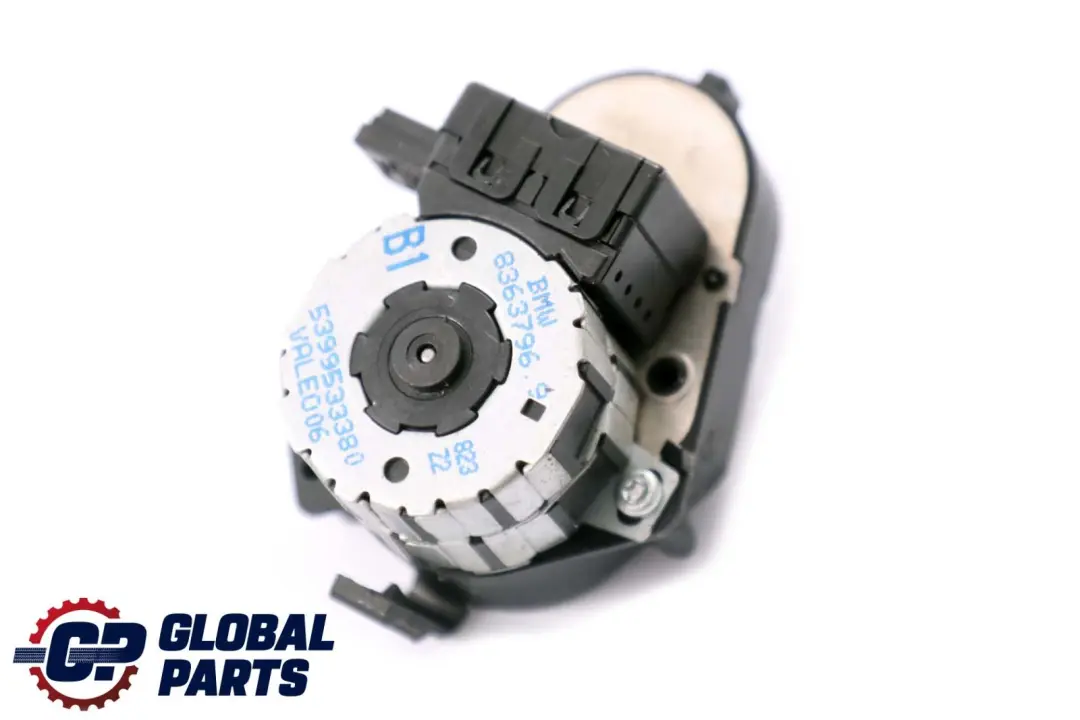 Actuator For Ventilation Flap to BMW 5 Series E39 with Part number 8363796 BMW 5 Series E39 Actuator For Ventilation Flap - SKU 8363796 - Part number 8363796