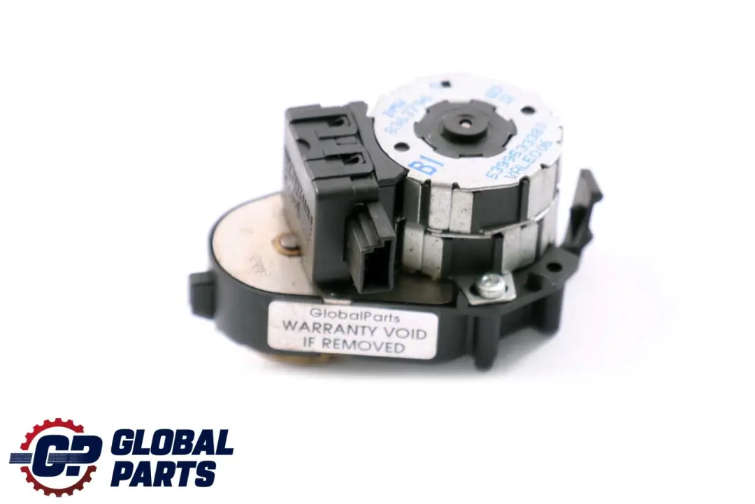 Stellantrieb Belüftungsklappe für BMW 5 er E39 mit Teilenummer 8363796 BMW 5 er E39 Stellantrieb Belüftungsklappe - SKU 8363796 - Teilenummer 8363796