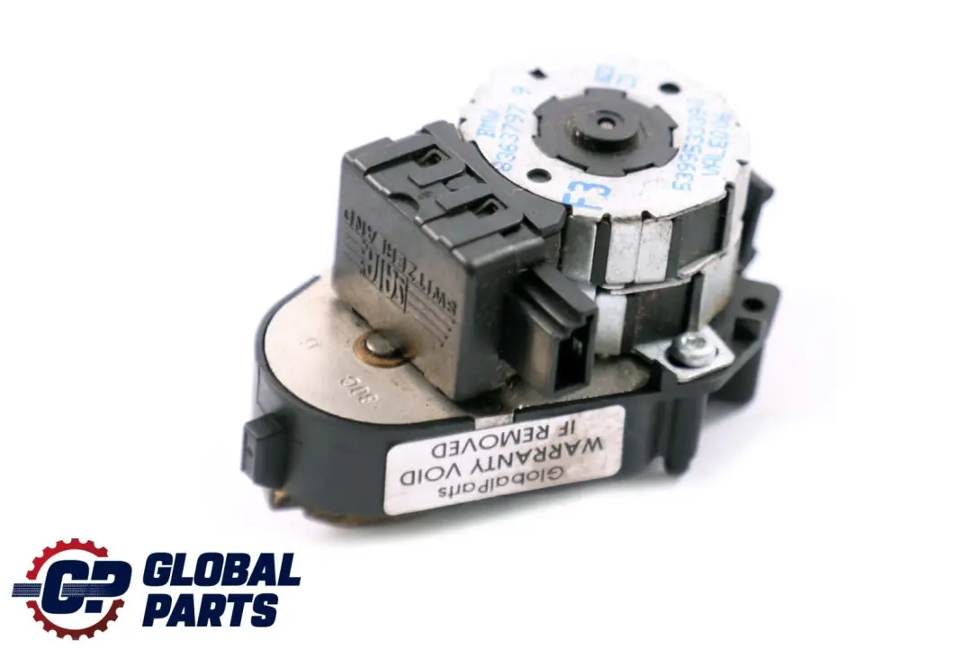 Actuator Foot Room Flaps to BMW 5 Series E39 with Part number 8363797 BMW 5 Series E39 Actuator Foot Room Flaps - SKU 8363797 - Part number 8363797