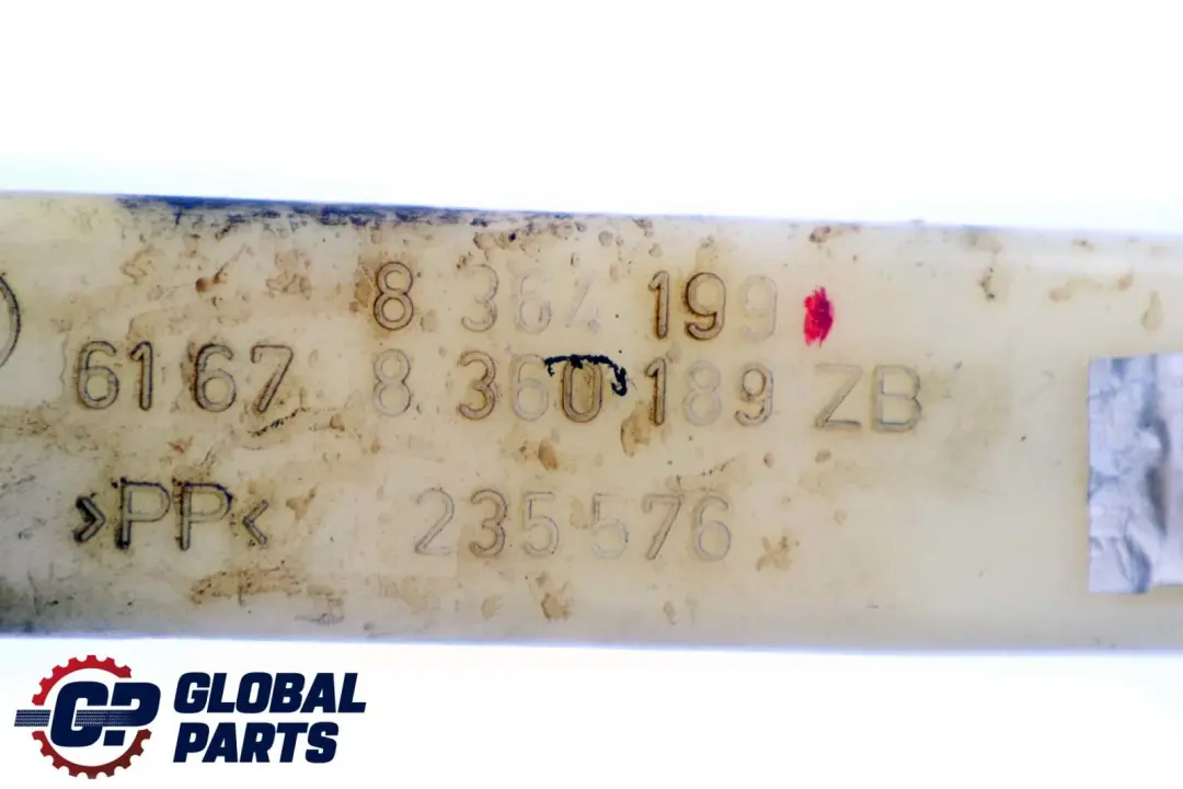 Befüllkanal Einfüllrohr Einfüllstutzen Waschwasser für BMW 5 er E39 mit Teilenummer 8364199 BMW 5 er E39 Befüllkanal Einfüllrohr Einfüllstutzen Waschwasser - SKU 8364199 - Teilenummer 8364199