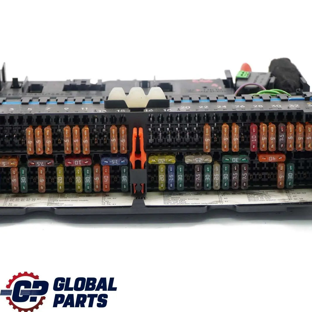 Fuse Distribution Box to BMW 3 X3 Series E46 E83 1 with Part number 8364540 BMW 3 X3 Series E46 E83 1 Fuse Distribution Box - SKU 8364540-1 - Part number 8364540