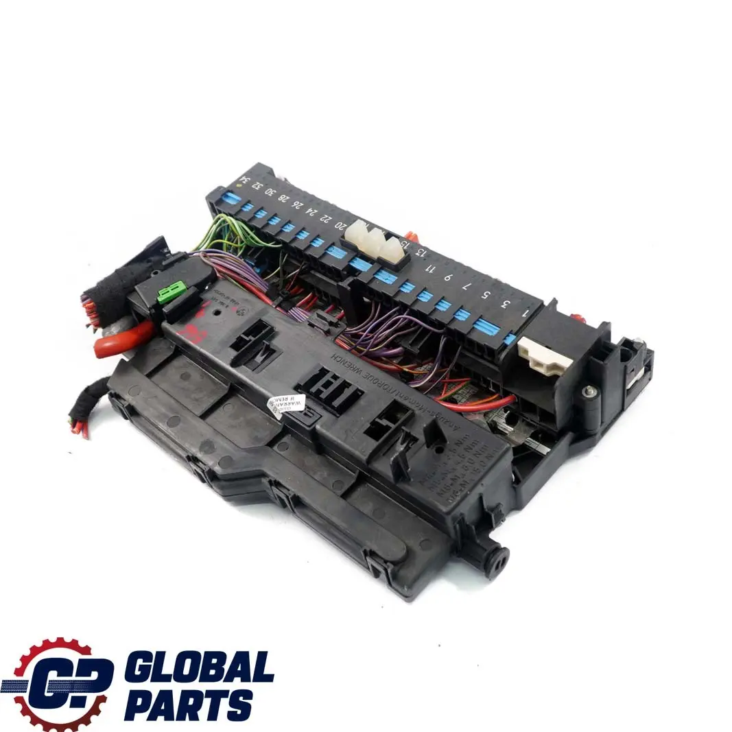 Fuse Distribution Box to BMW 3 X3 Series E46 E83 1 with Part number 8364540 BMW 3 X3 Series E46 E83 1 Fuse Distribution Box - SKU 8364540-1 - Part number 8364540
