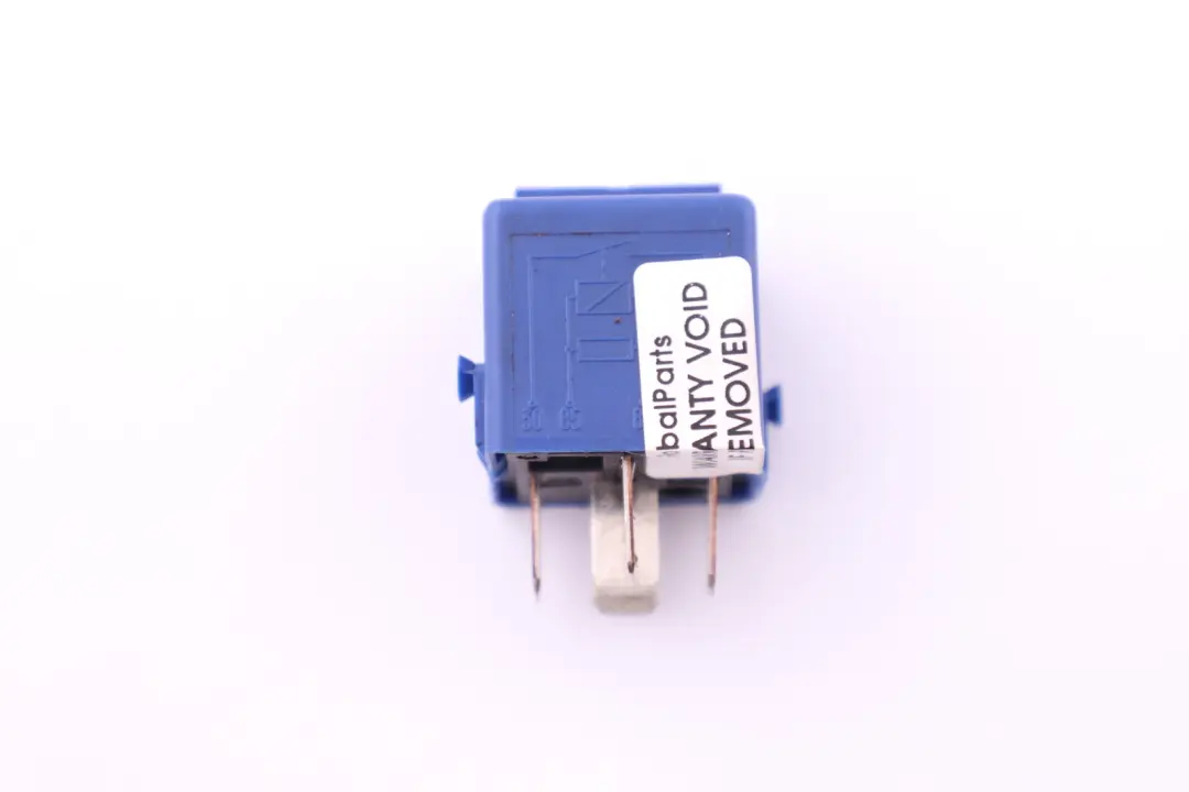BMW X3 Z4 E45 E65 E83 E85 Relay Make Contact Ultra Navy Blue - SKU 8364582 - Part number 8364582