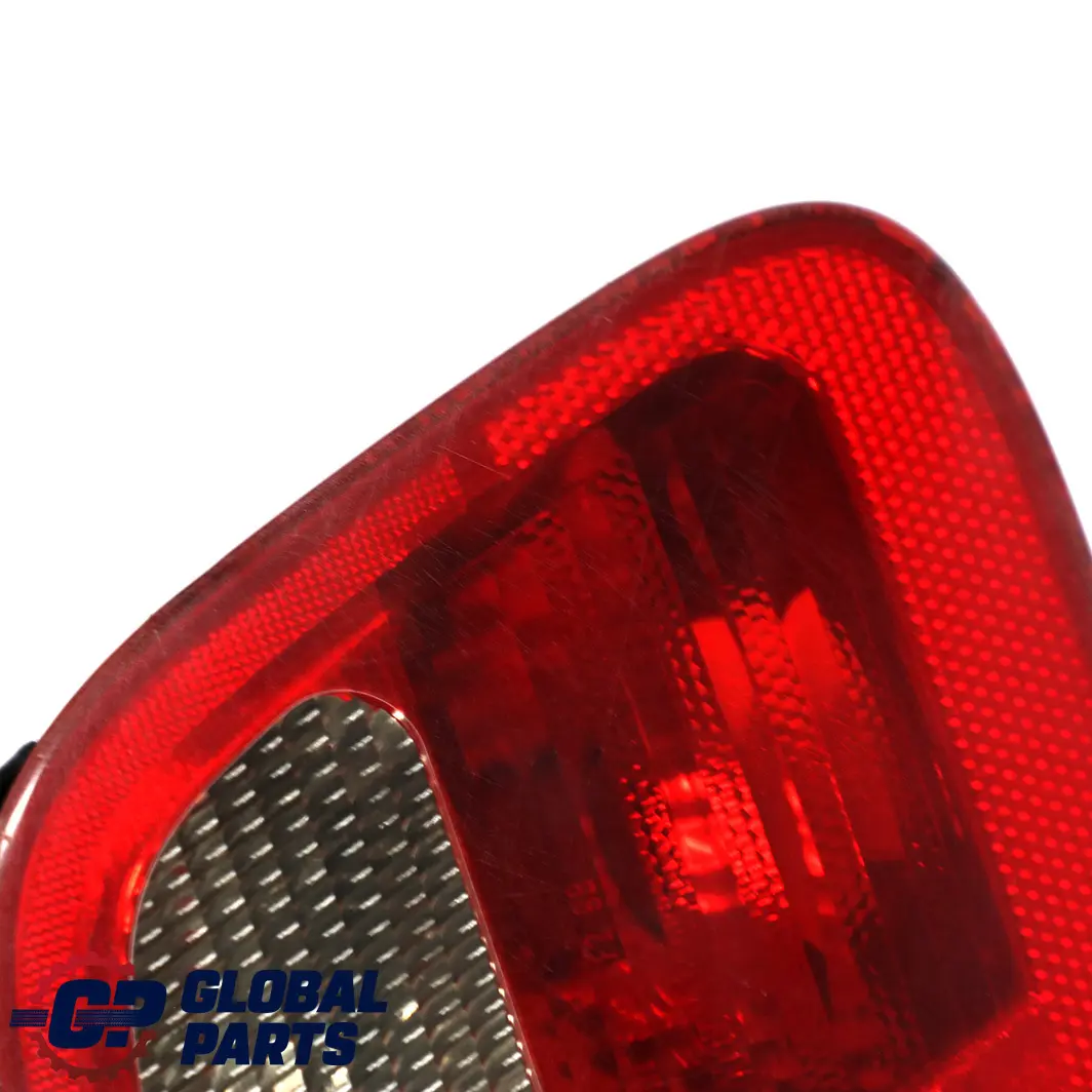 BMW E46 Berline Feu Arriere Hayon Arriere Gauche - SKU 8364923 - Numéro de pièce 8364923