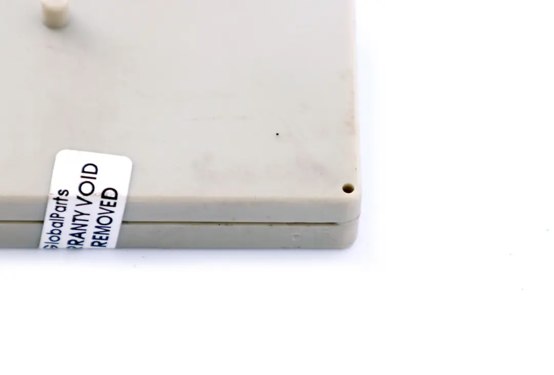 BMW 3 7 Reihe E46 E65 E66 E67 Antennenverstärker Sperrkreis 6524 - SKU 8368205 - Teilenummer 8380944