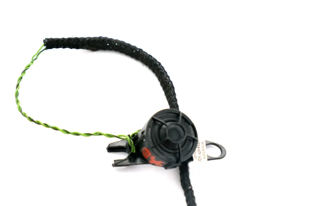 Stereo Loudspeaker Tweeter Derecho para BMW E46 con número de pieza 8368232 BMW E46 Stereo Loudspeaker Tweeter Derecho - SKU 8368232 - Número de pieza 8368232