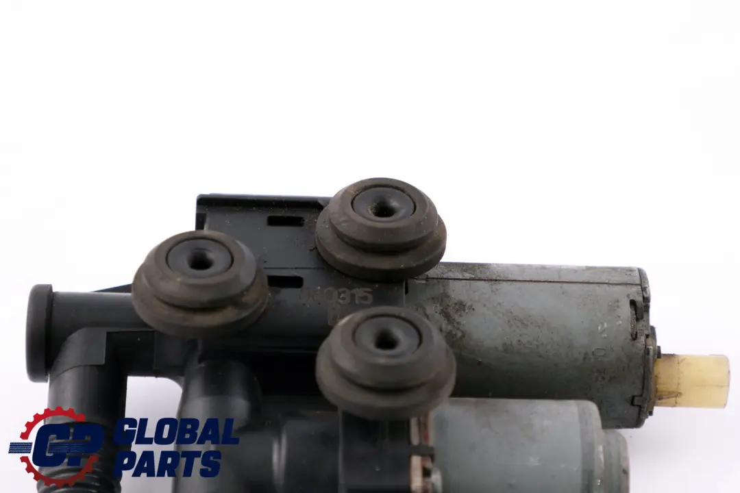 Pompe Eau Supplémentaire BMW Z3 E36 E46 X3 E83 Régulateur Chauffage pour à propos du numéro de pièce 8369807 Pompe Eau Supplémentaire BMW Z3 E36 E46 X3 E83 Régulateur Chauffage - SKU 8369807 - Numéro de pièce 8369807