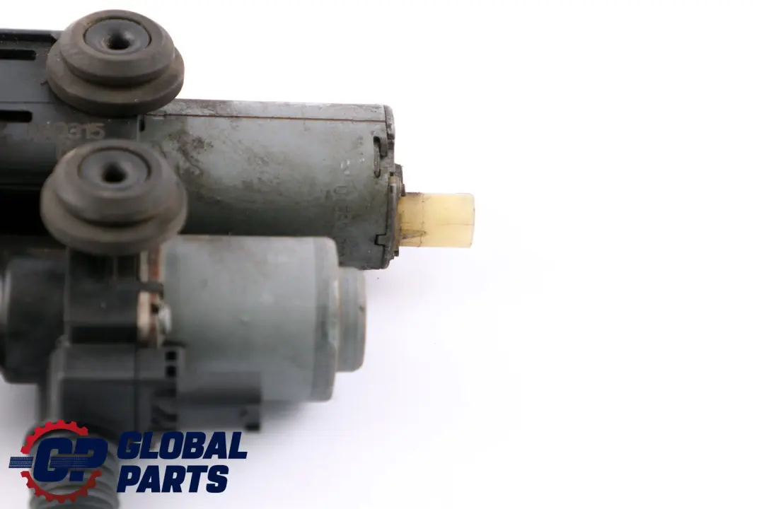  Pompe Eau Supplémentaire BMW Z3 E36 E46 X3 E83 Régulateur Chauffage - SKU 8369807 - Numéro de pièce 8369807