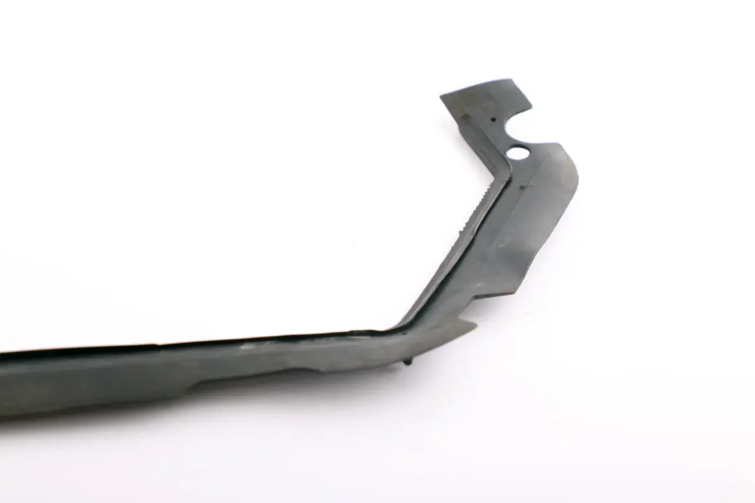 Microfilter Filter Housing Seal to BMW 3 X3 Series E46 E83 with Part number 8370409 BMW 3 X3 Series E46 E83 Microfilter Filter Housing Seal - SKU 8370409 - Part number 8370409