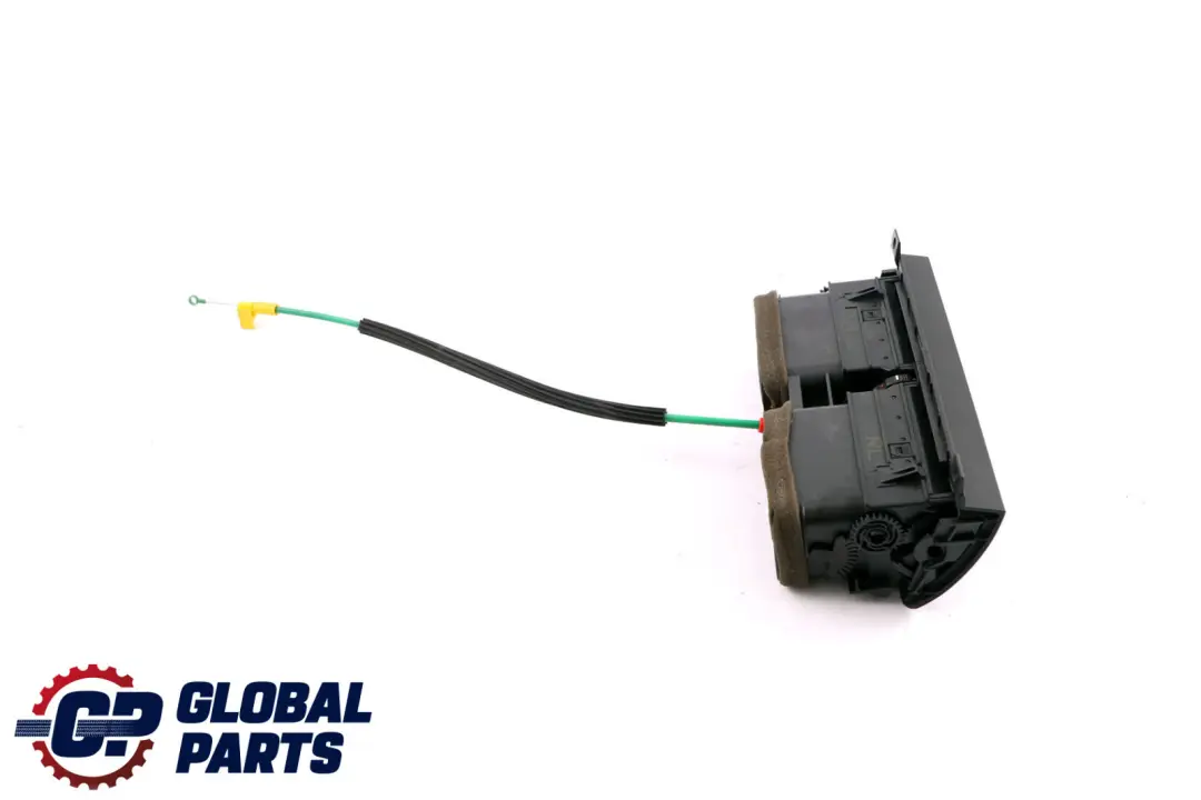 Frischluftgrill Mitte für BMW 3 er E46 mit Teilenummer 8370741 BMW 3 er E46 Frischluftgrill Mitte - SKU 8370741 - Teilenummer 8370741