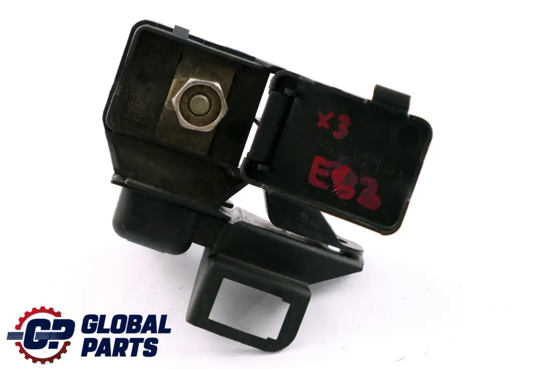 Abdeckung Plus B Batterieklemmenkasten 6113 für BMW X3 er E83 mit Teilenummer 8371011 BMW X3 er E83 Abdeckung Plus B Batterieklemmenkasten 6113 - SKU 8371011 - Teilenummer 8371011